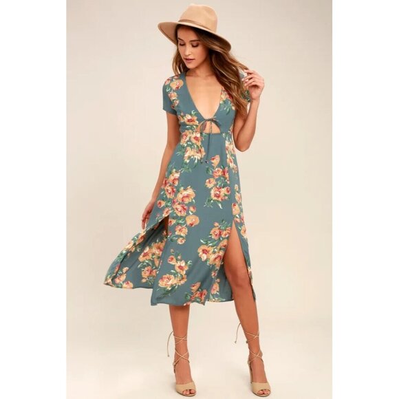 Lulus Dress Blue Floral Print V Neck Cutout Midi Hawaiian - Picture 2 of 15
